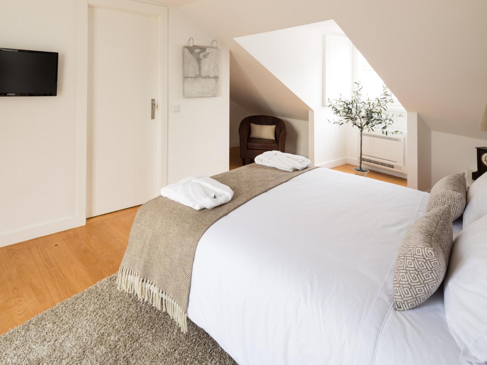 Double or Twin Room Terrace