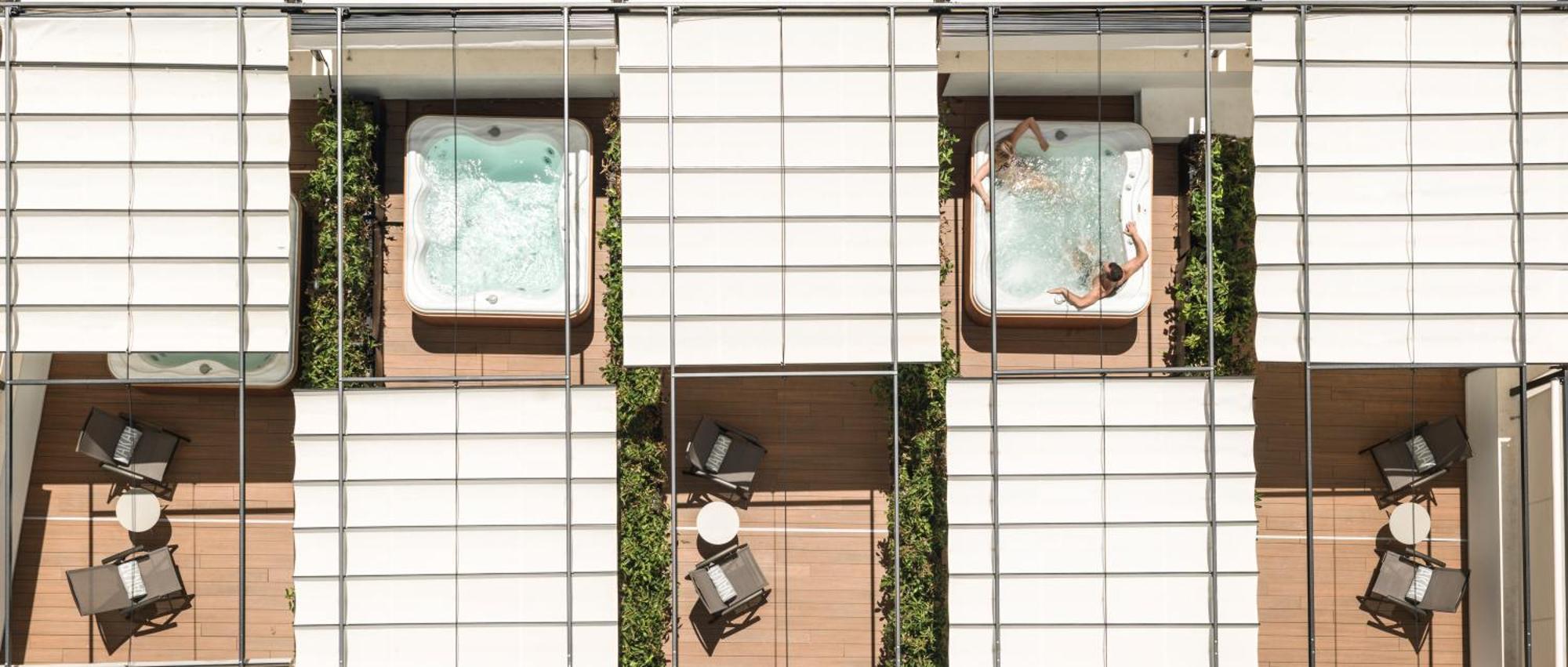 Deluxe Double or Twin Room with Spa Bath and Patio,1226810645:JPEG
