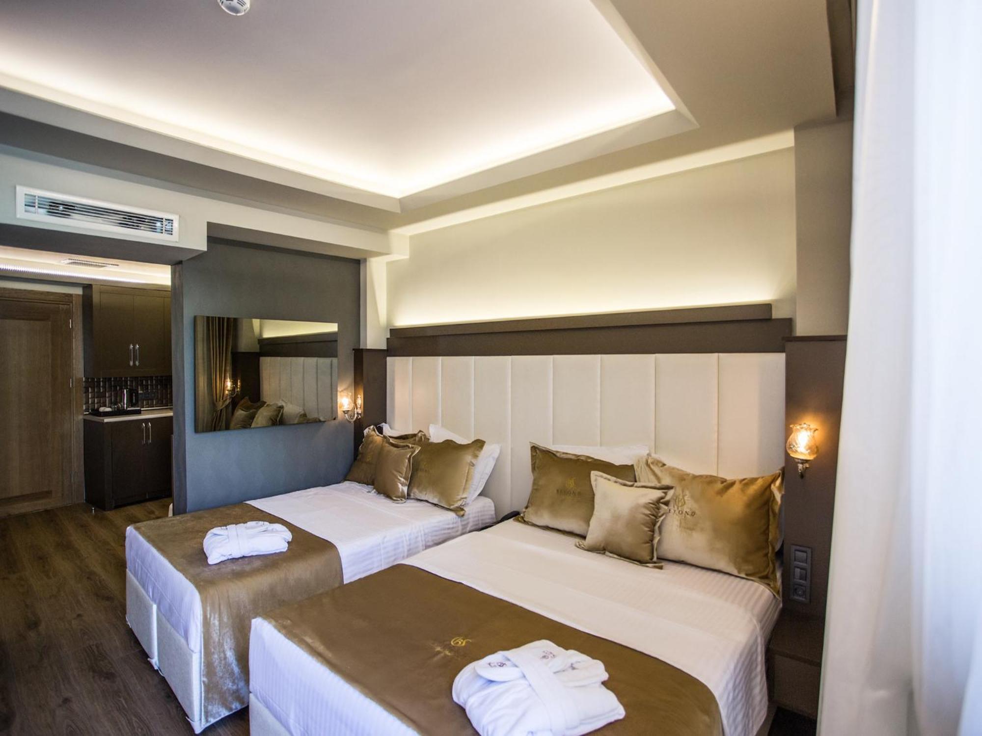 Deluxe Suite Jacuzzi