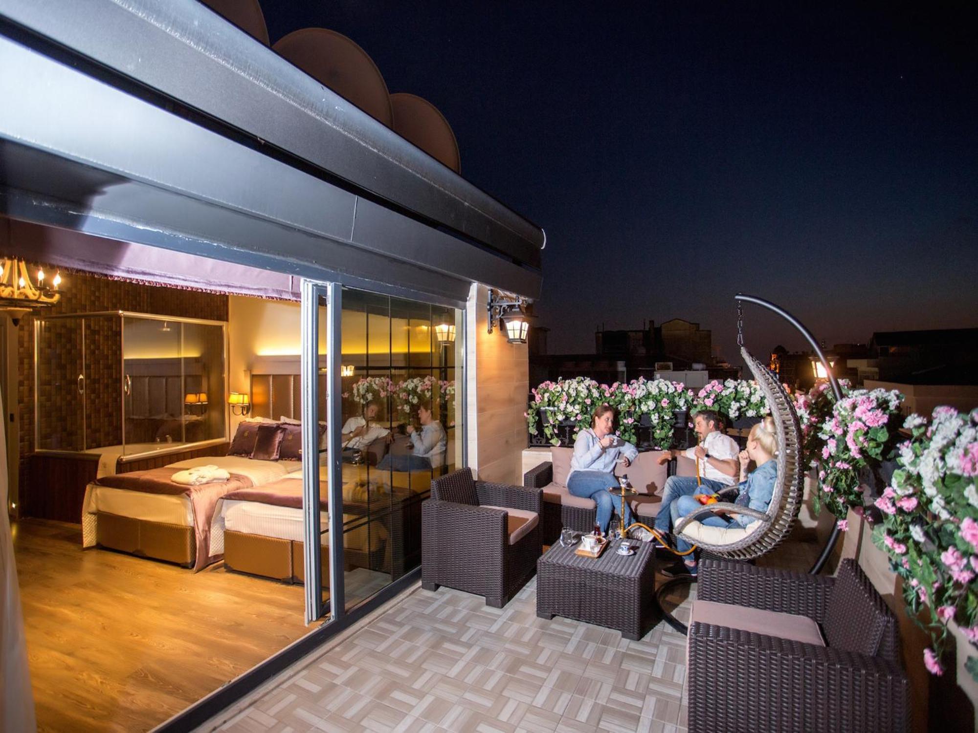 Executive Terrace Suite Jacuzzi