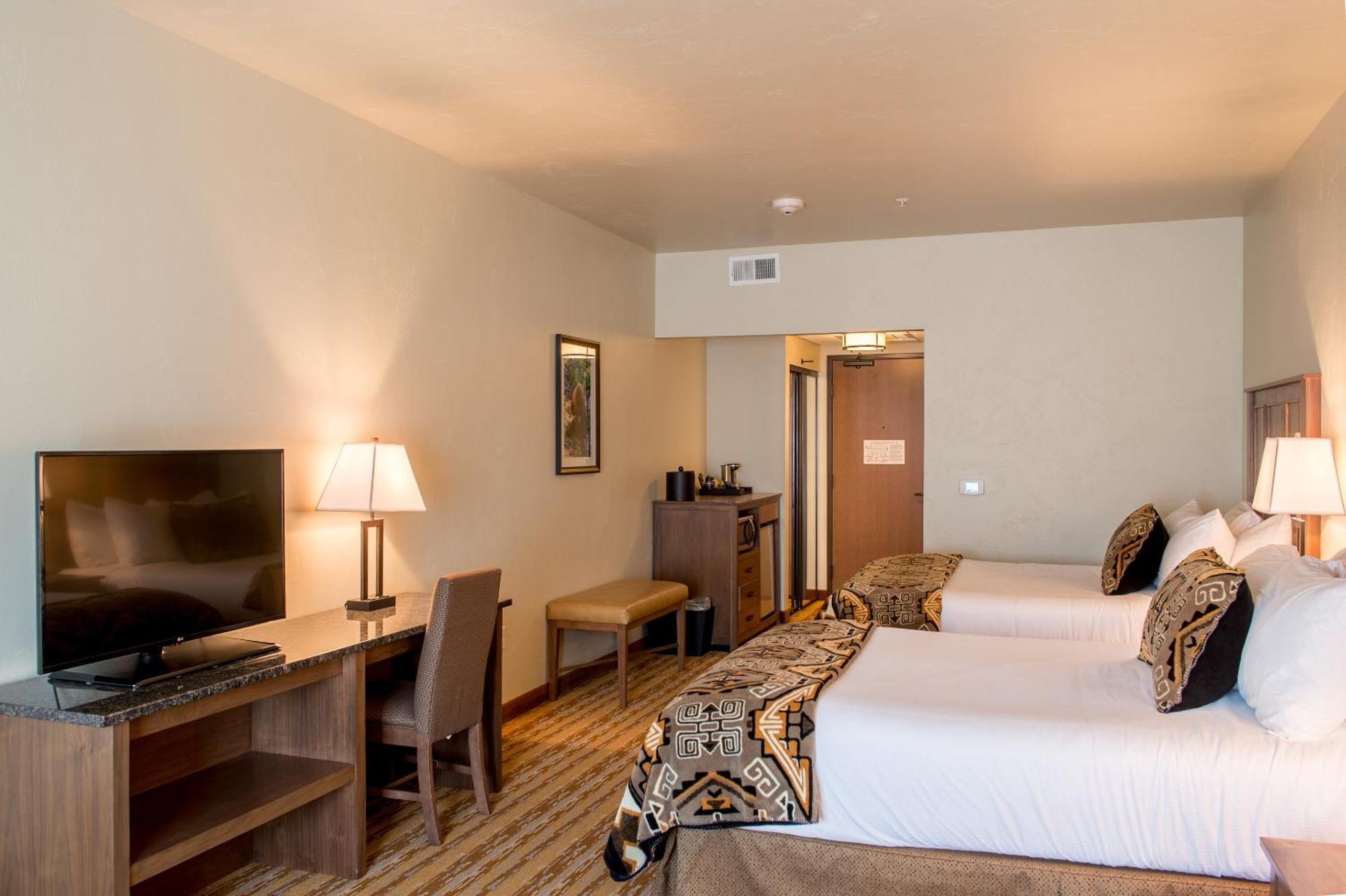 Deluxe Queen Room Two Queen Beds