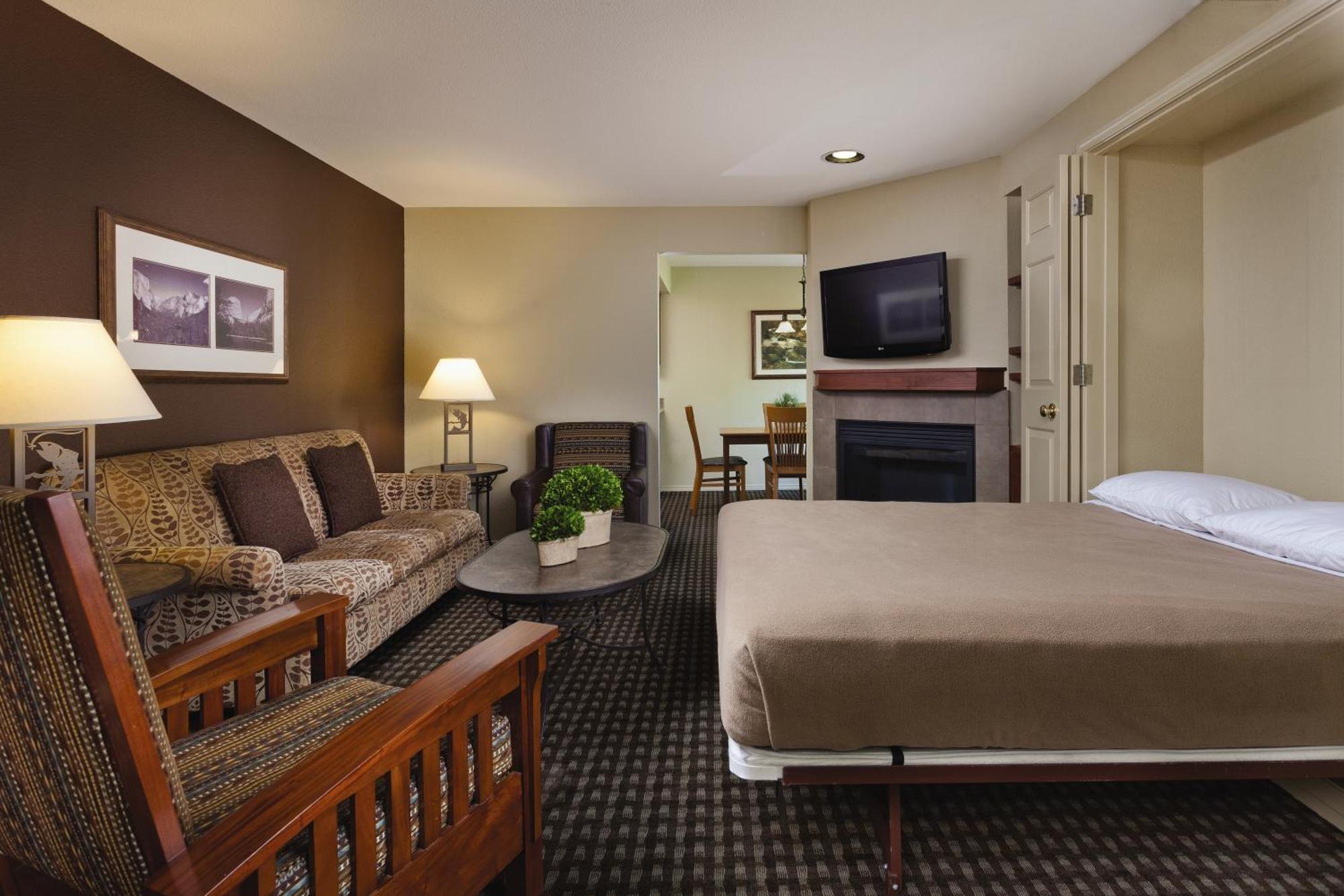 Two-Bedroom Suite