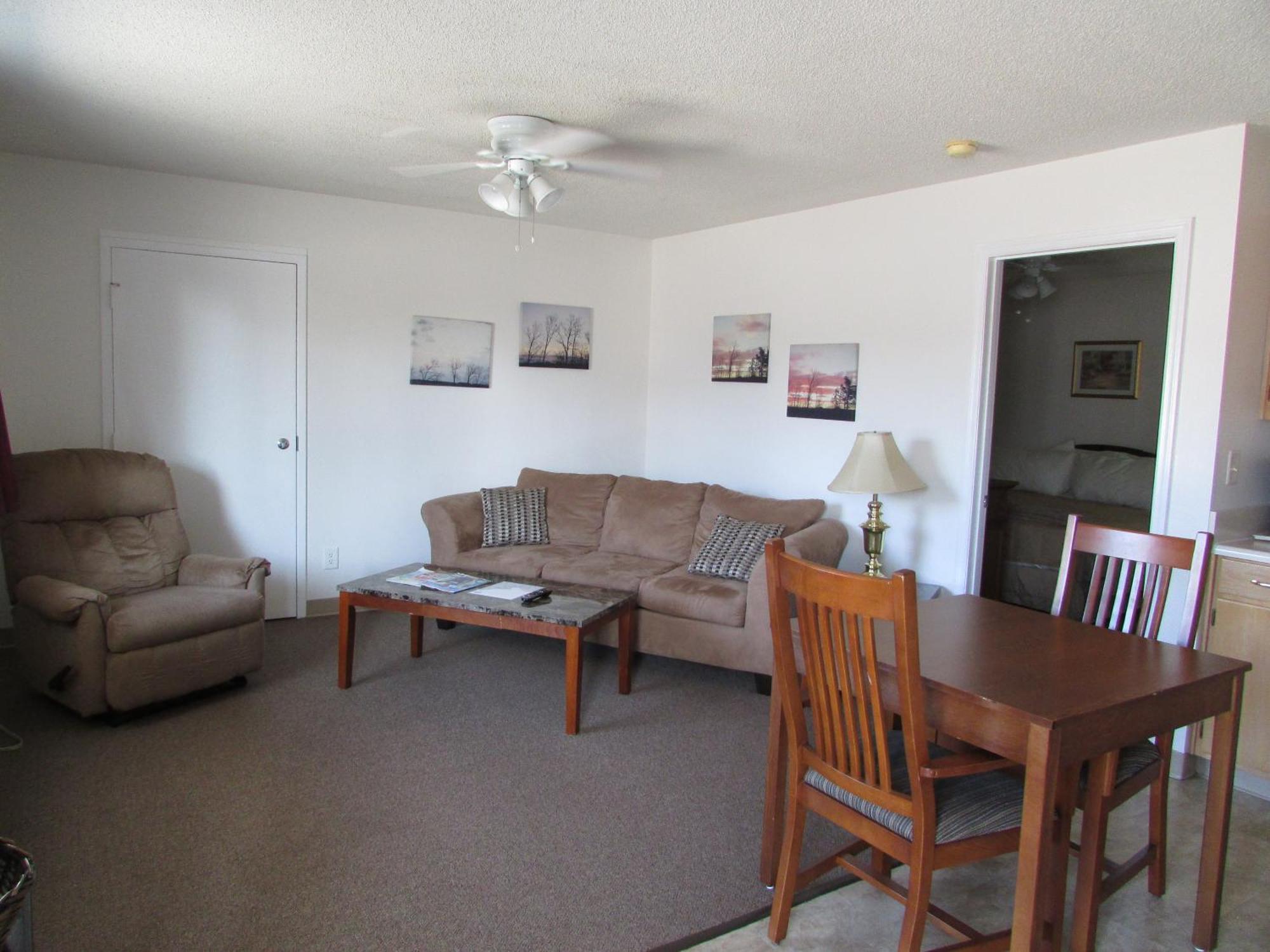 Queen Suite