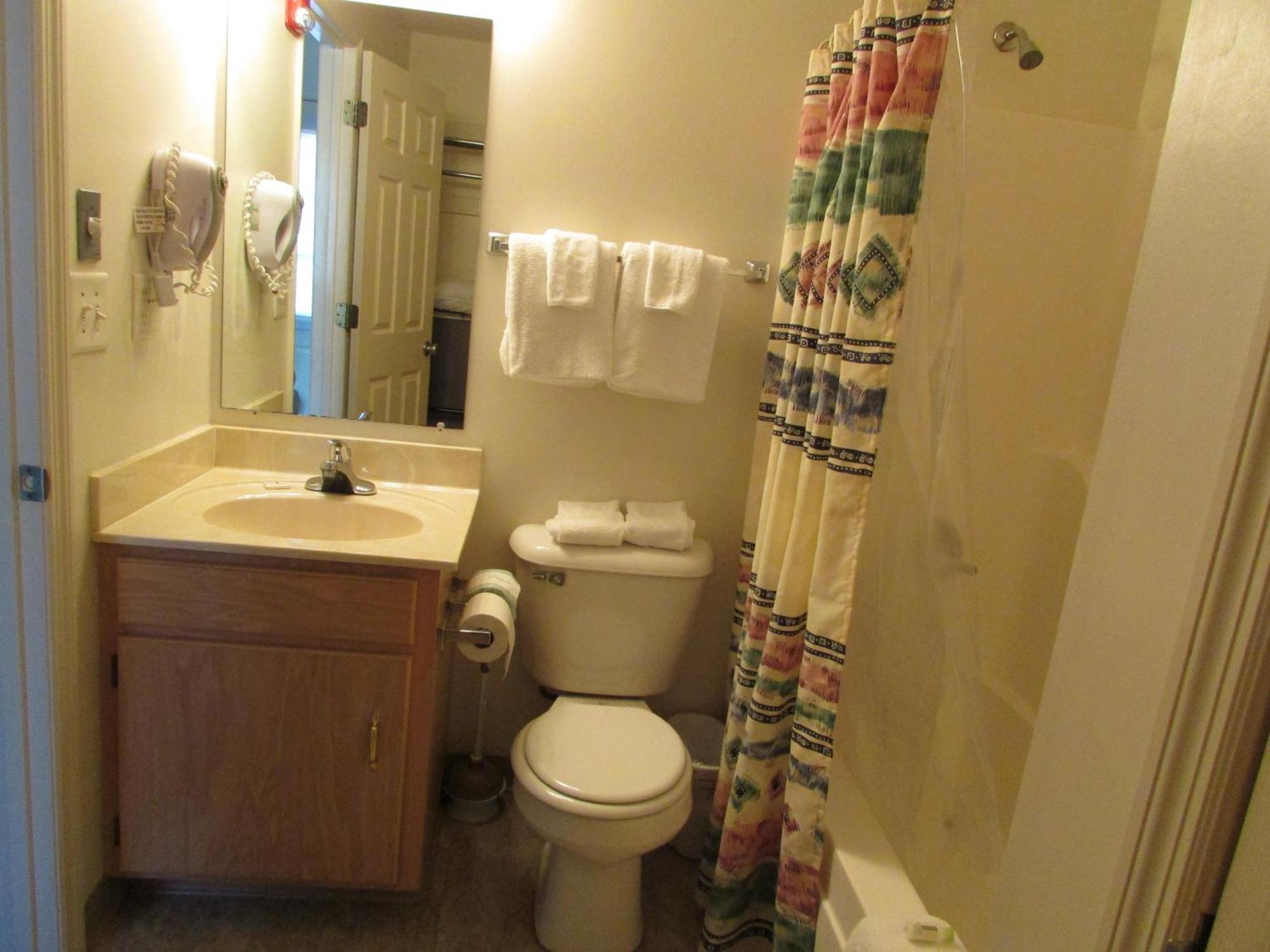 Queen Suite