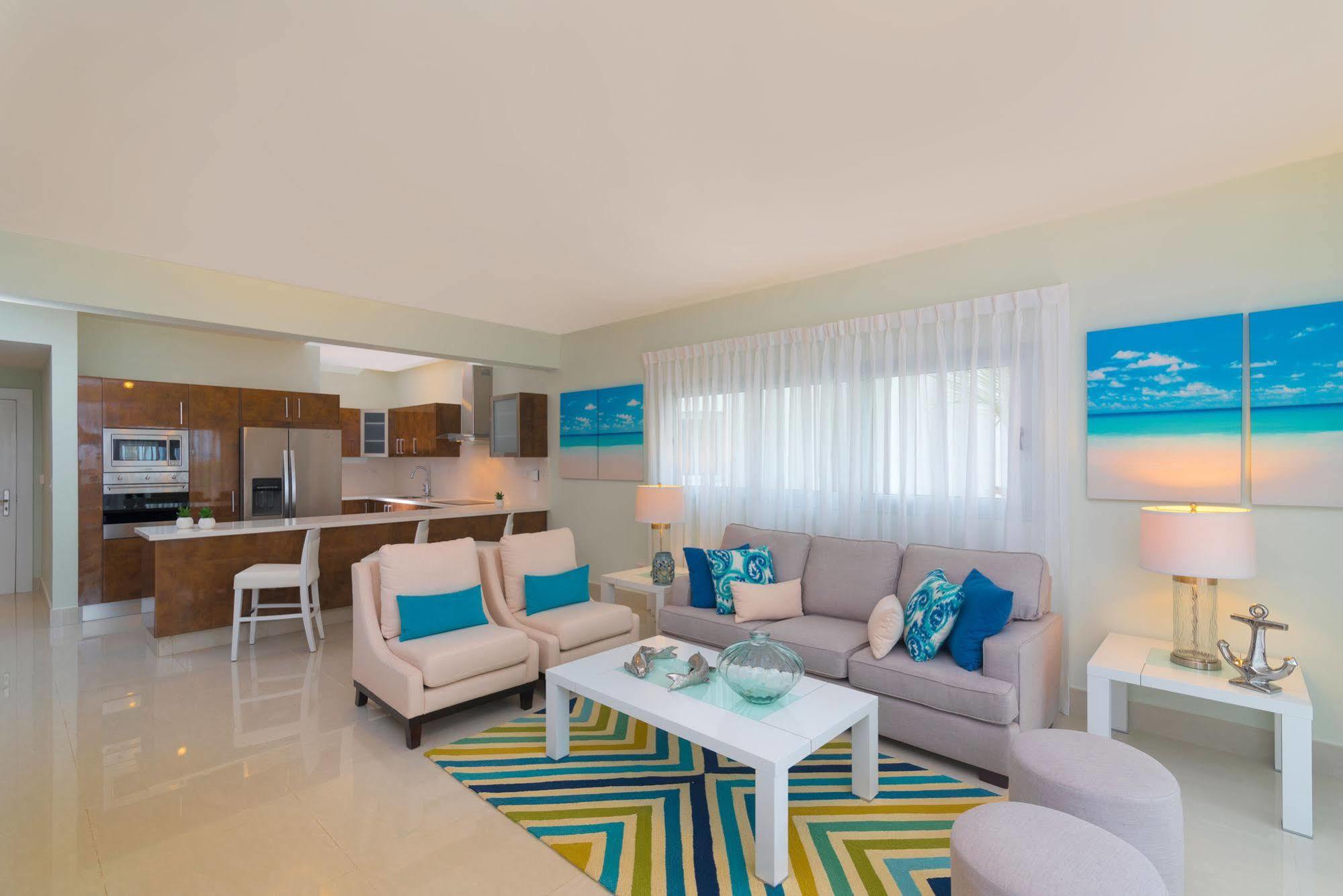 Apartamento de 2 Quartos - Tudo Incluso