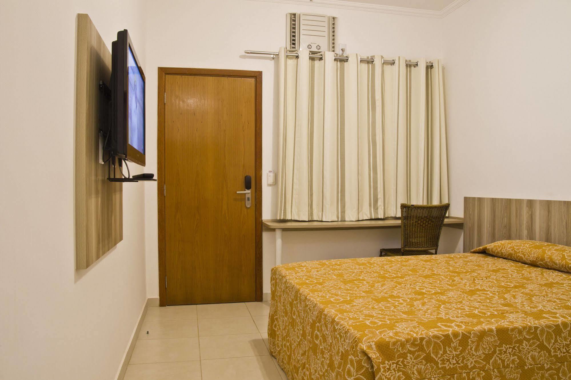 Apartamento Cama Casal