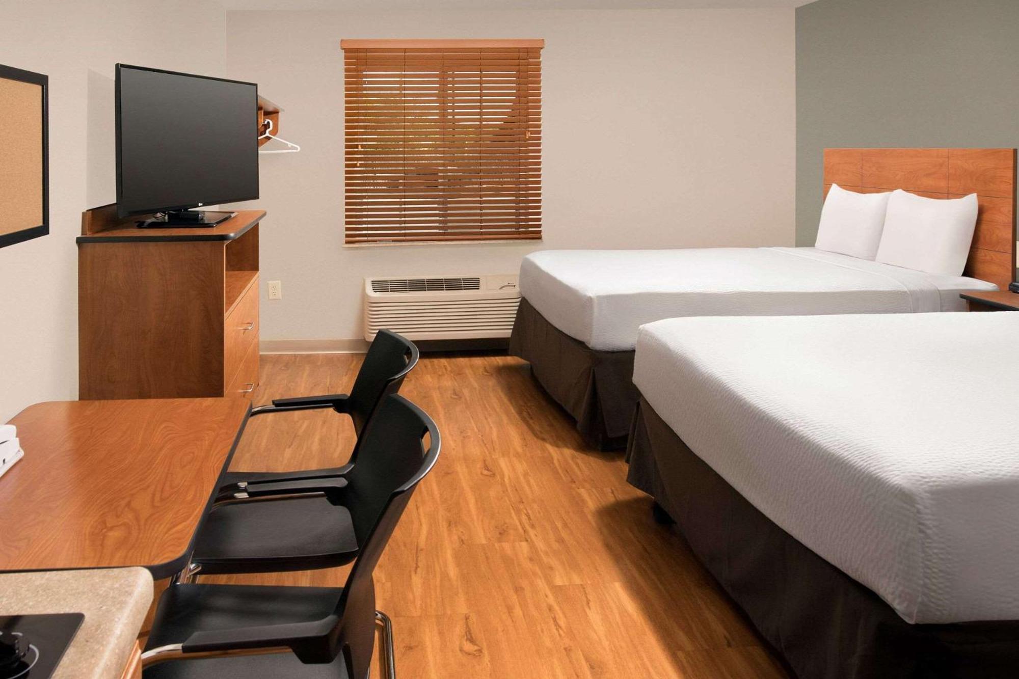 Deluxe Queen Studio with Two Queen Beds