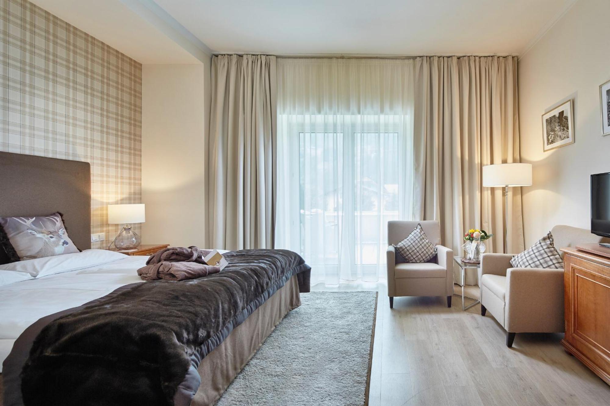 Standard Doppelzimmer mit Balkon