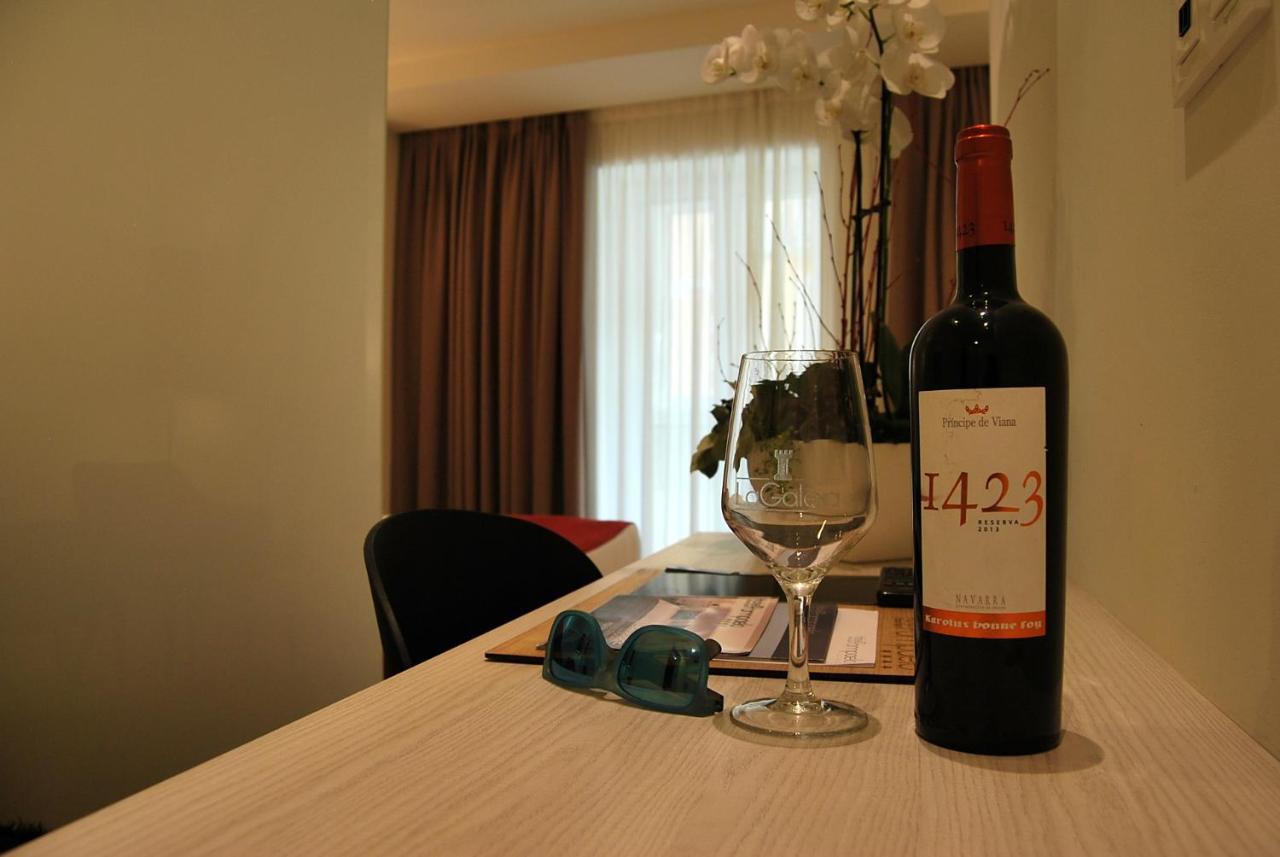 Double or Twin Room Old Town View