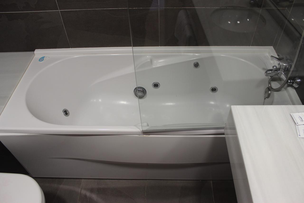 Double or Twin Room Sea View Spa Bath,1540778521:JPEG
