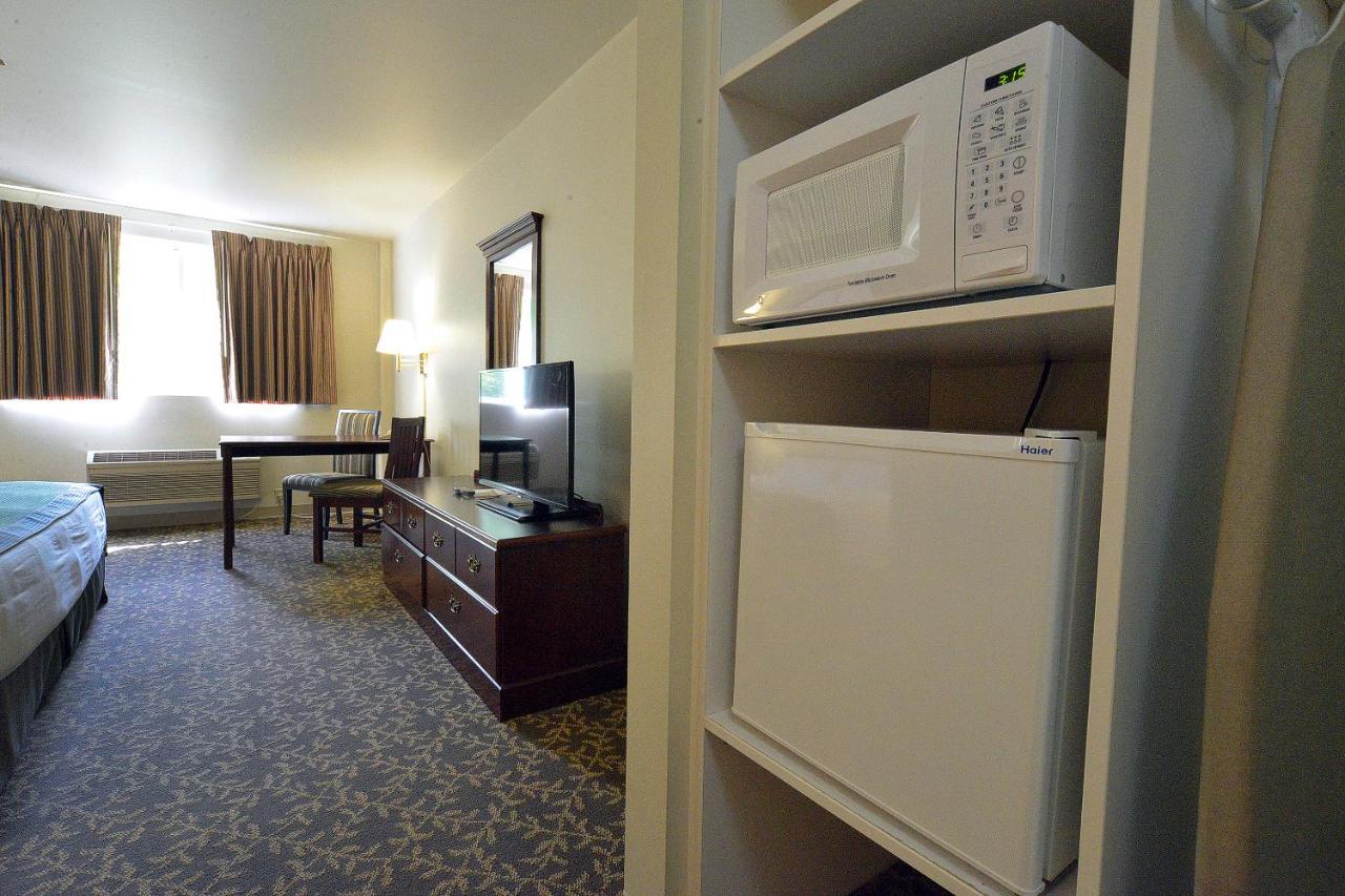 Double Room Two Double Beds