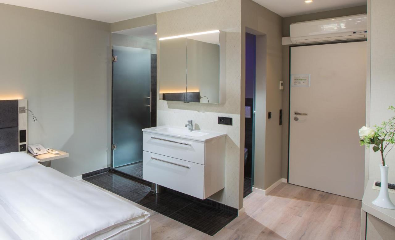 Classic Double Room terrace