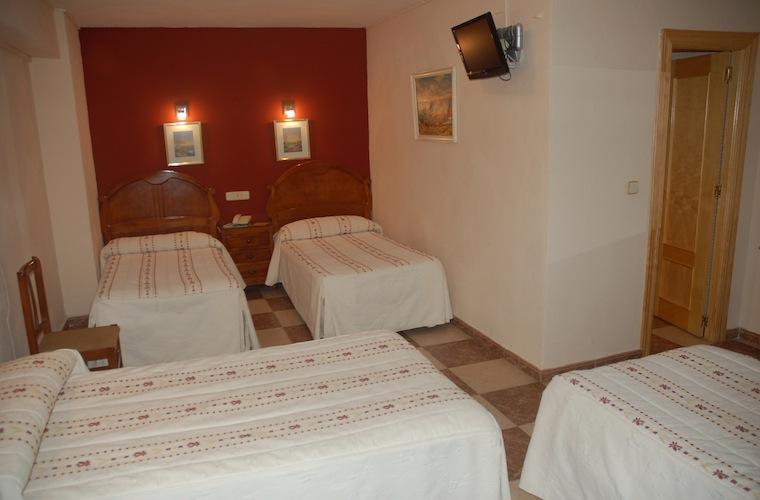 Habitación Cuádruple (4 adultos)
