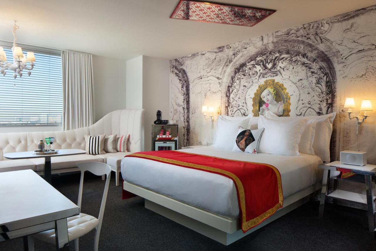 Quarto Deluxe Alexandria com Cama King-size