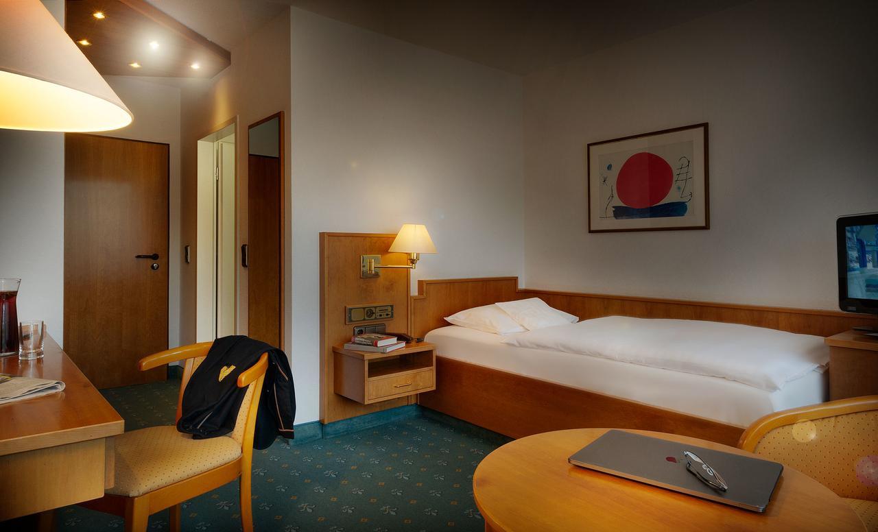 Comfort Single Room