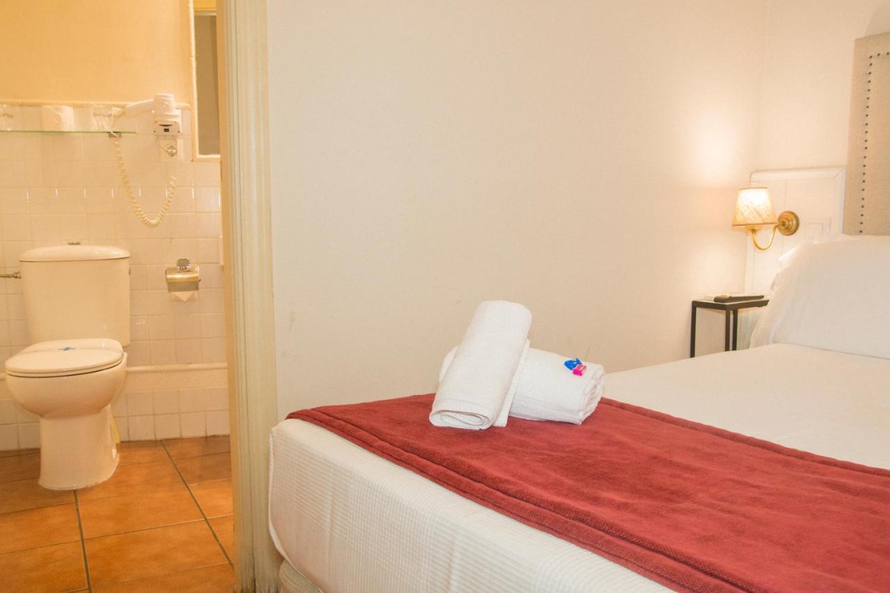 Economy Double or Twin Room