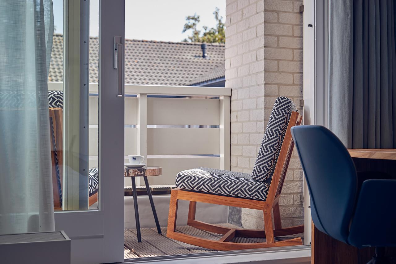 Comfort room garden view