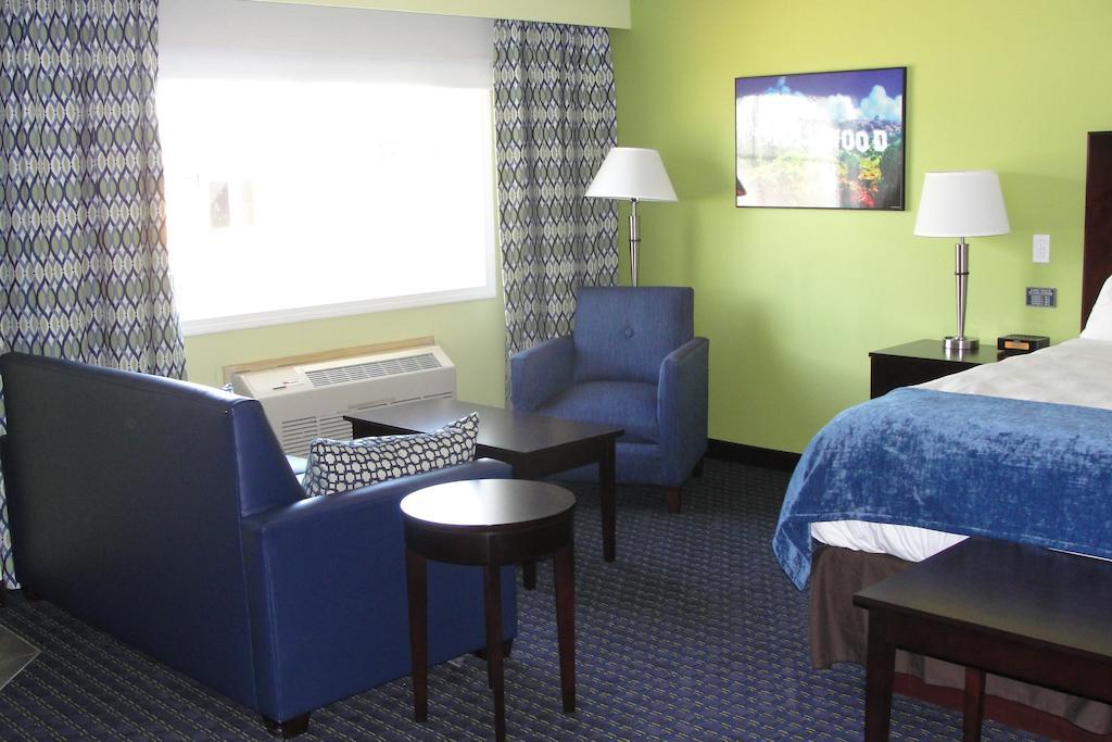 Superior King Suite Spa Bath
