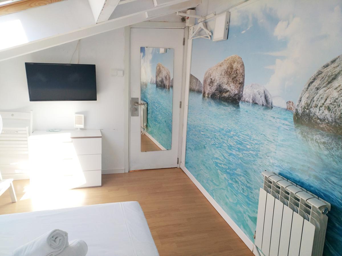 Double Room Private Bathroom