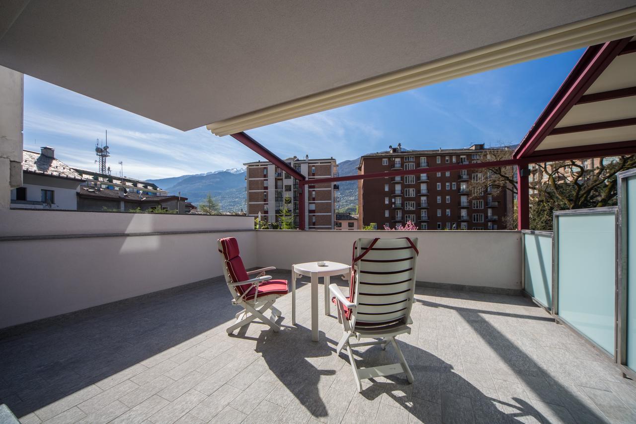 Studio Terrace