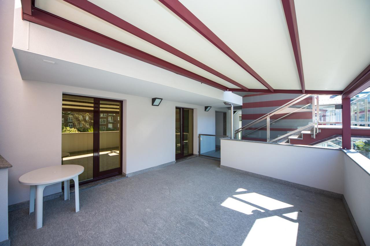 Studio Terrace