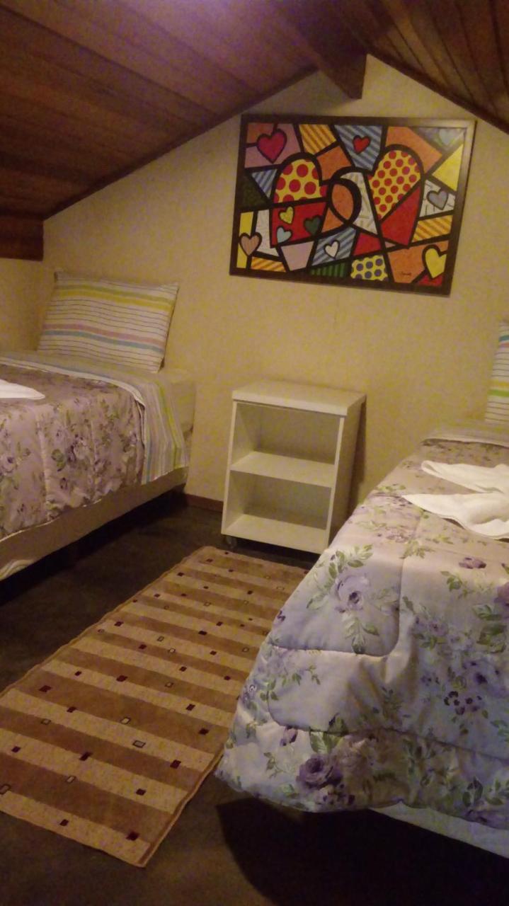 Chalet without hot tub without fireplace