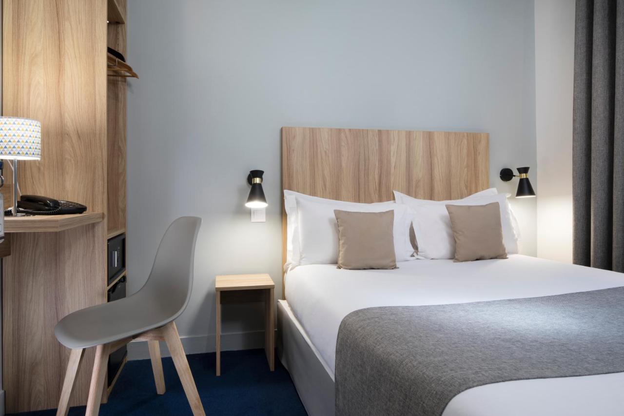 Single Room,721515454:JPEG