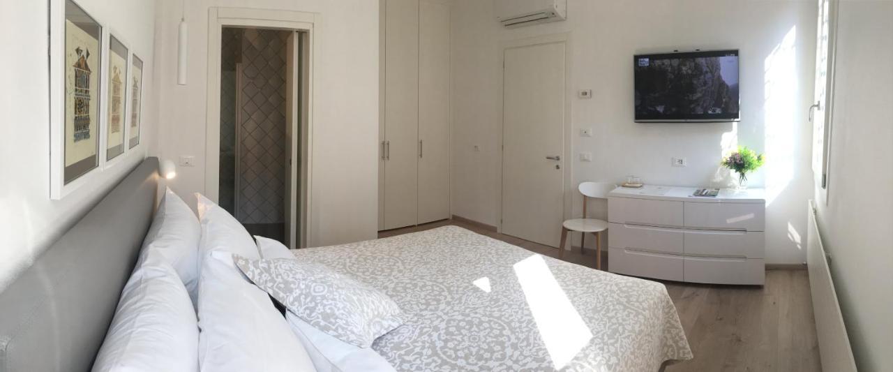 Deluxe Double or Twin Room Balcony