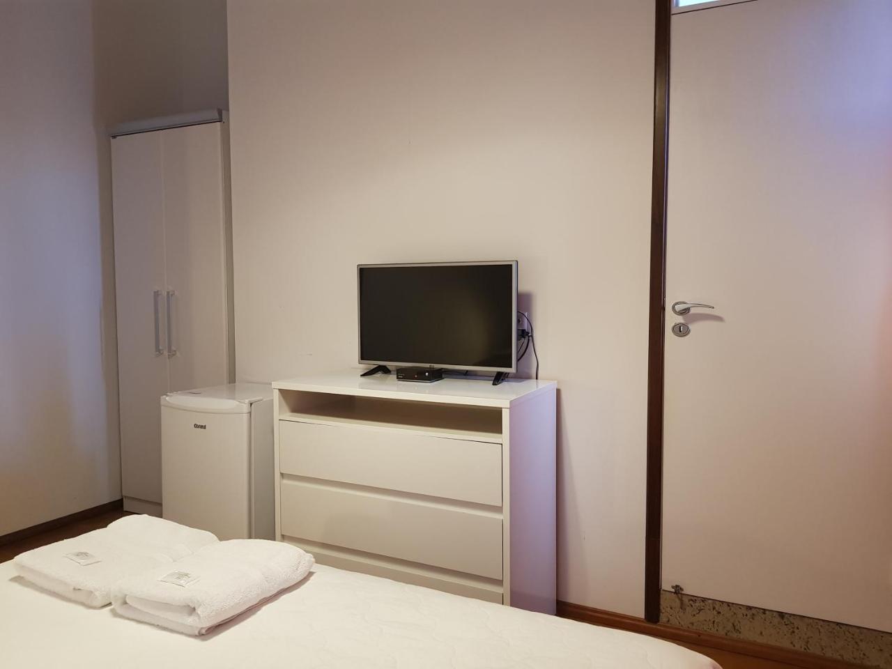 Deluxe Queen Suite