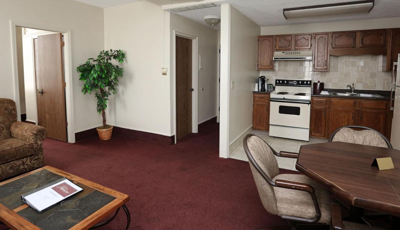 One-Bedroom Suite