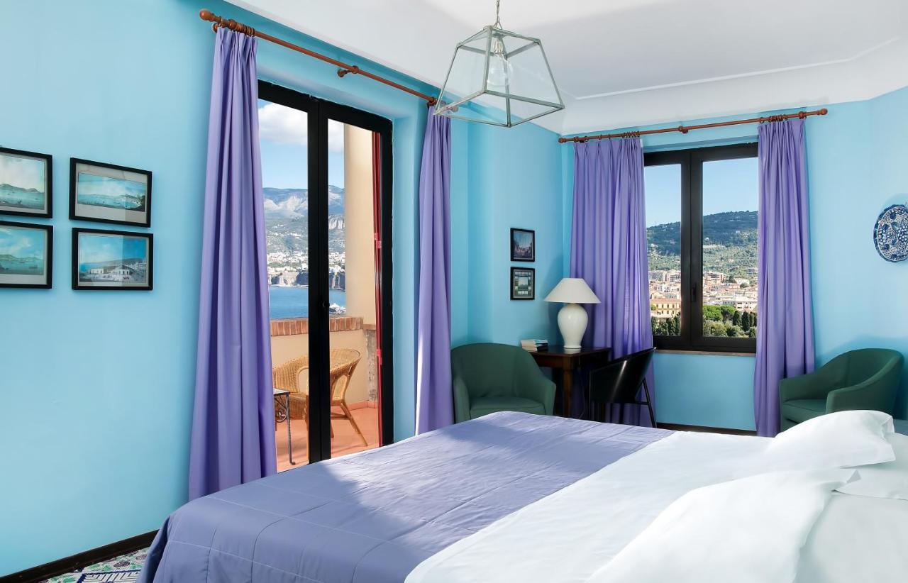 Classic Double Room Balcony Sea View