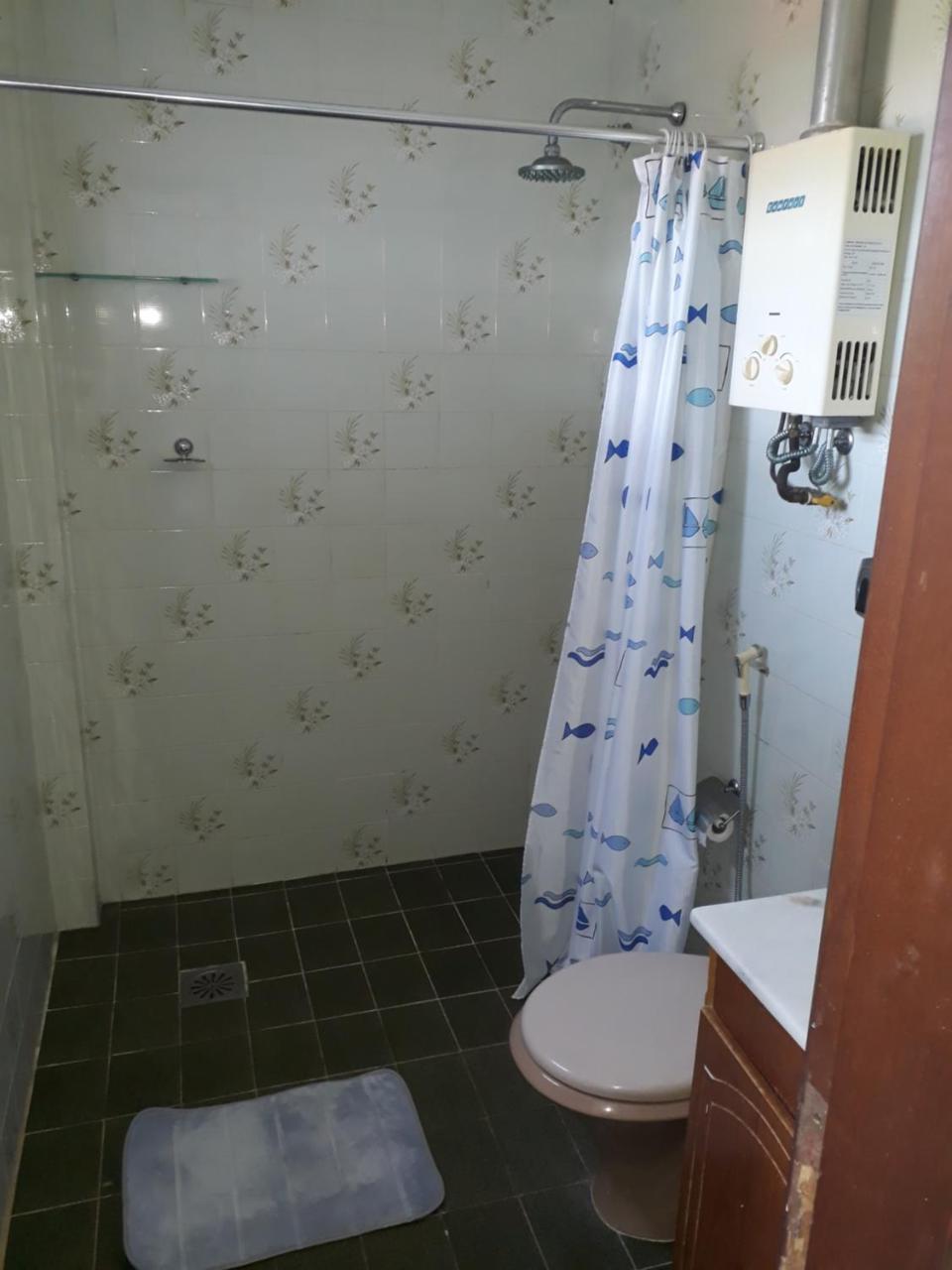 Quarto Duplo Deluxe com Chuveiro