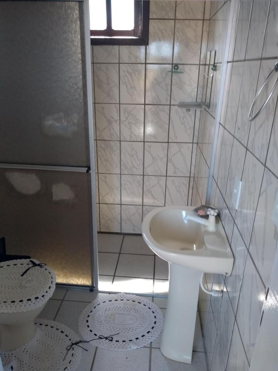 Quarto Quádruplo com Banheiro Compartilhado