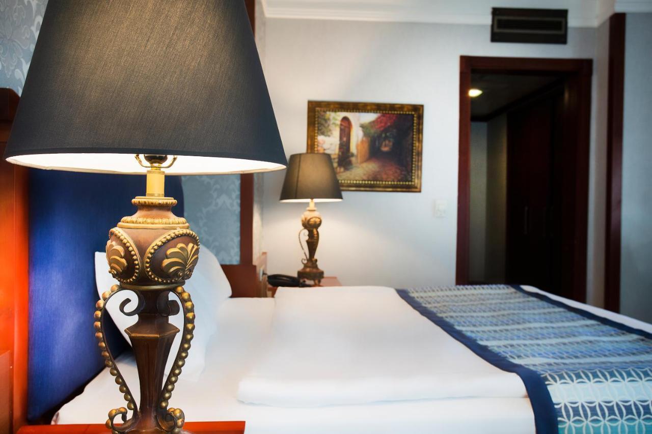 Standard King Room