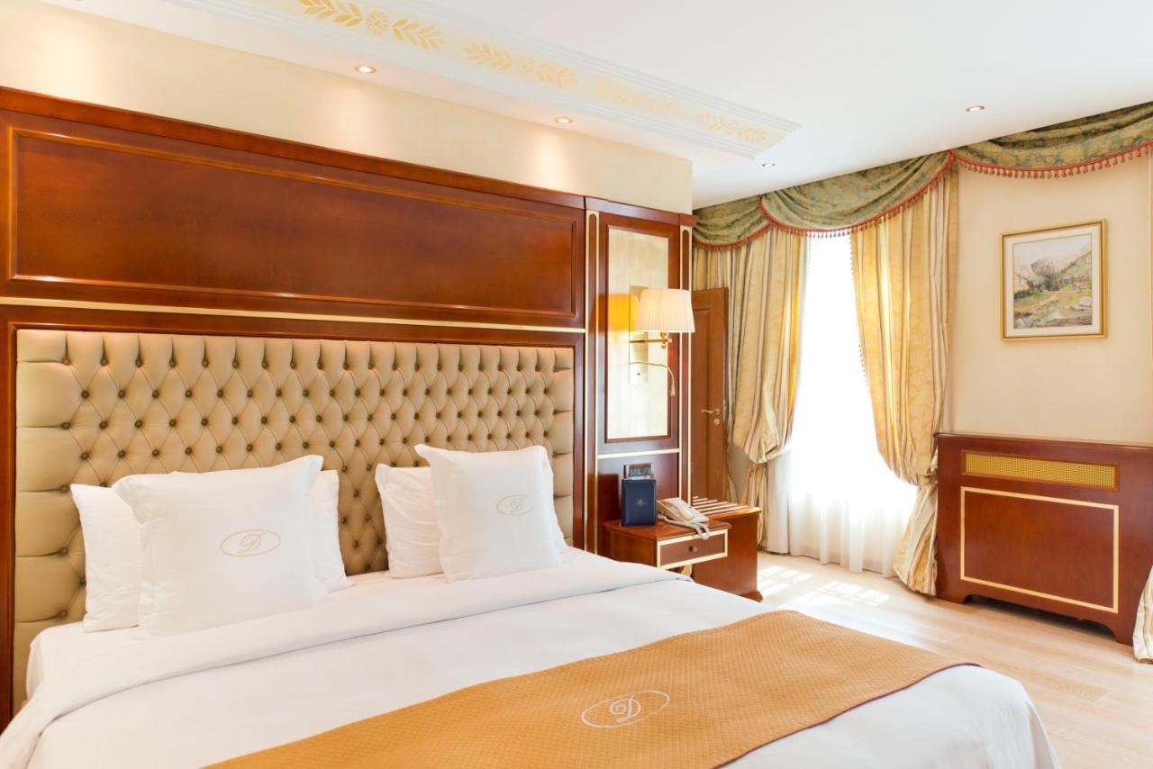 Deluxe Suite Lake View
