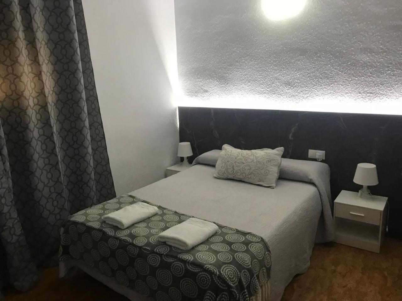 Quarto Duplo sem Janela