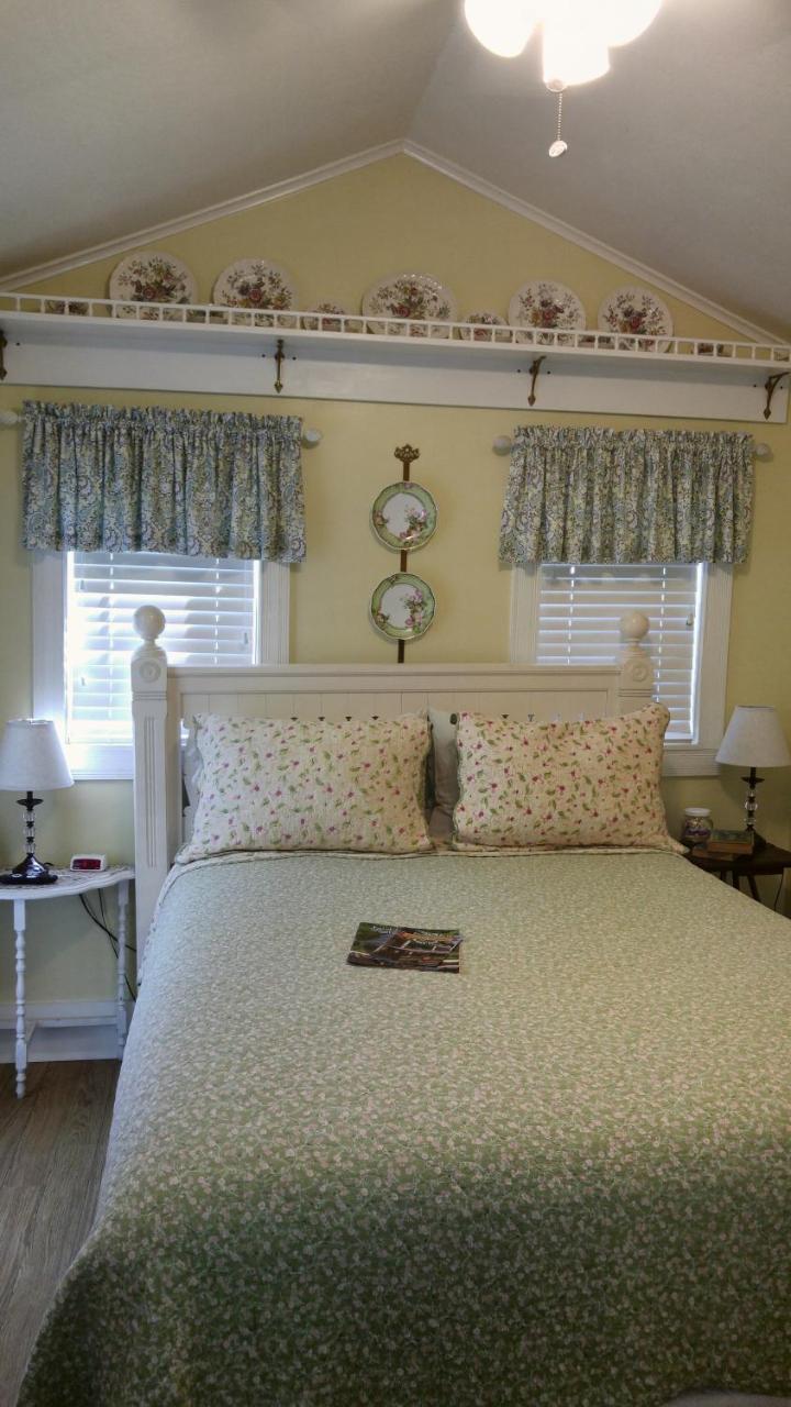 Queen Suite
