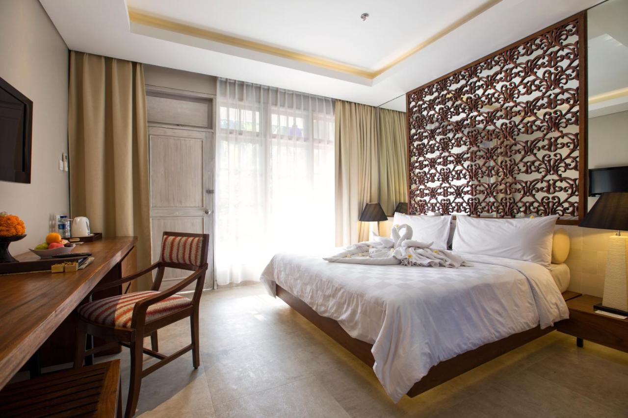Deluxe Double or Twin Rooms