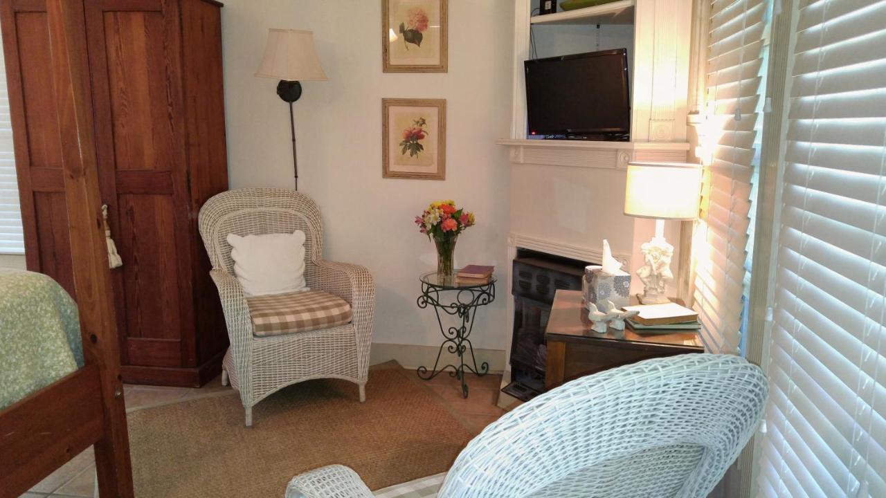 Queen Room Spa Bath