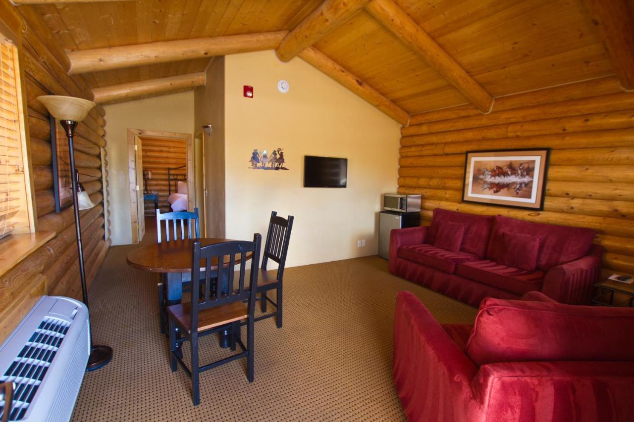 Queen Suite