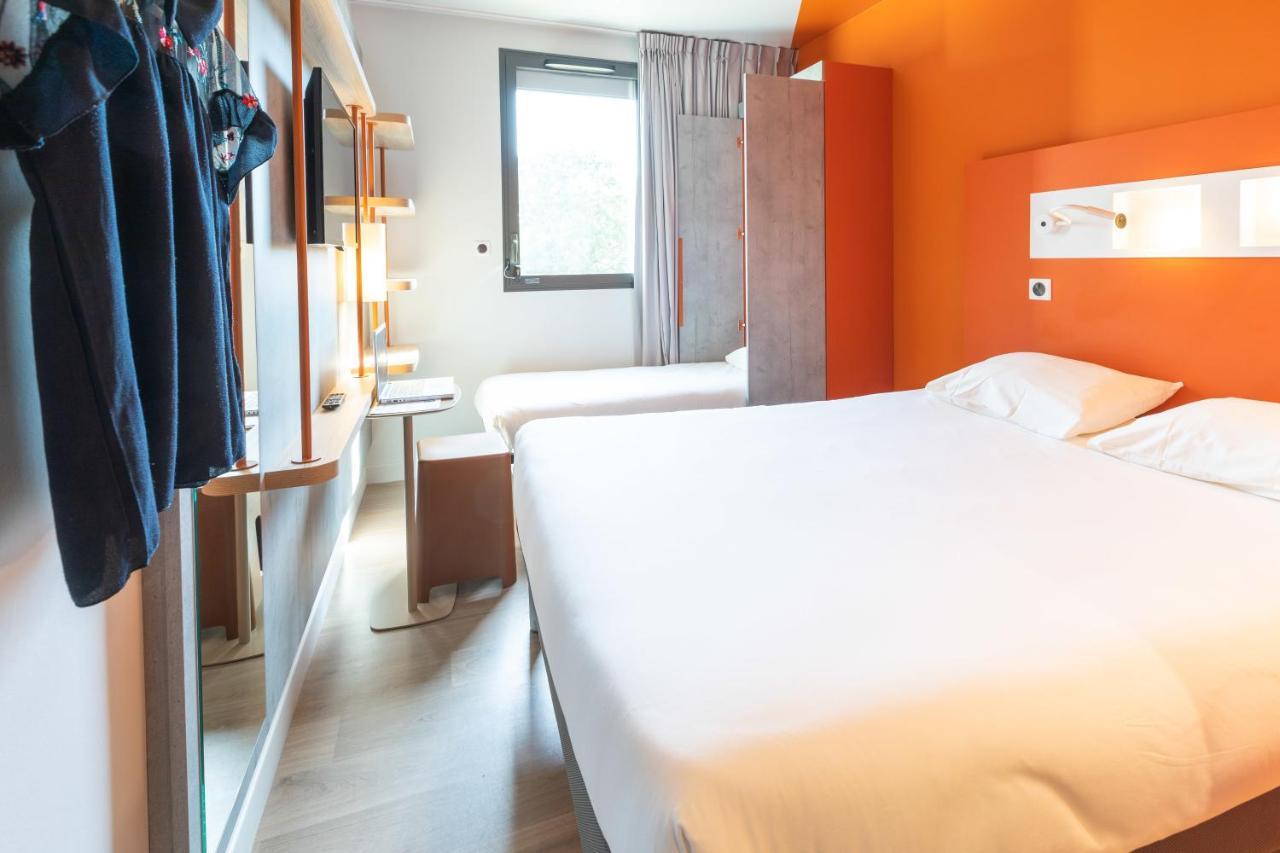 Chambre avec 1 Lit Double et 1 Lit Escamotable