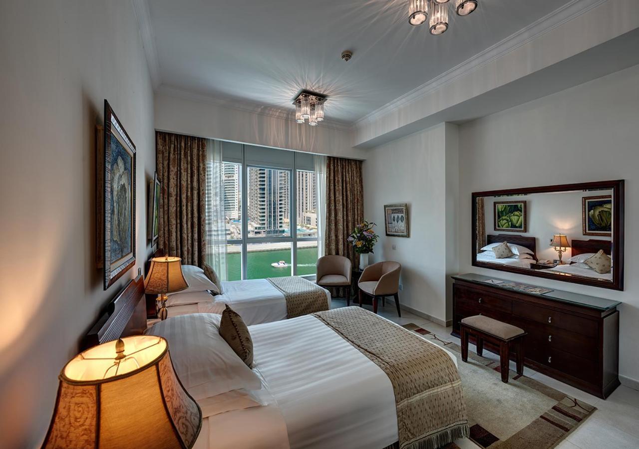 Three-Bedroom Apartment Marina View
