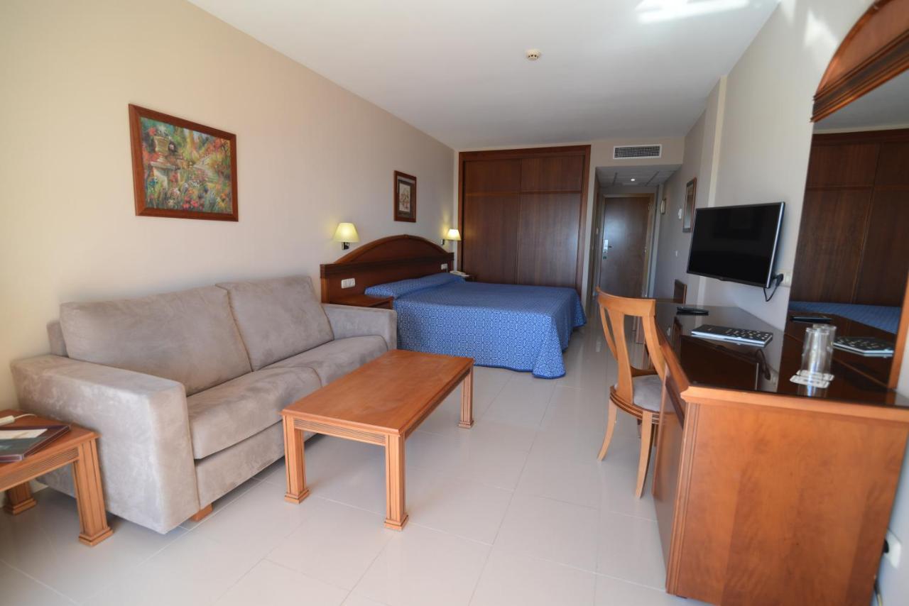 Triple Room (3 Adults),736189537:JPEG