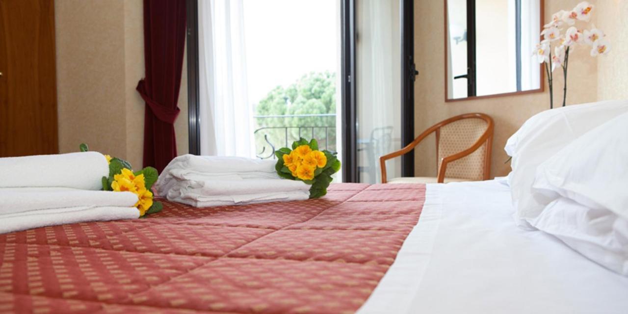Deluxe Double Room Castle View
