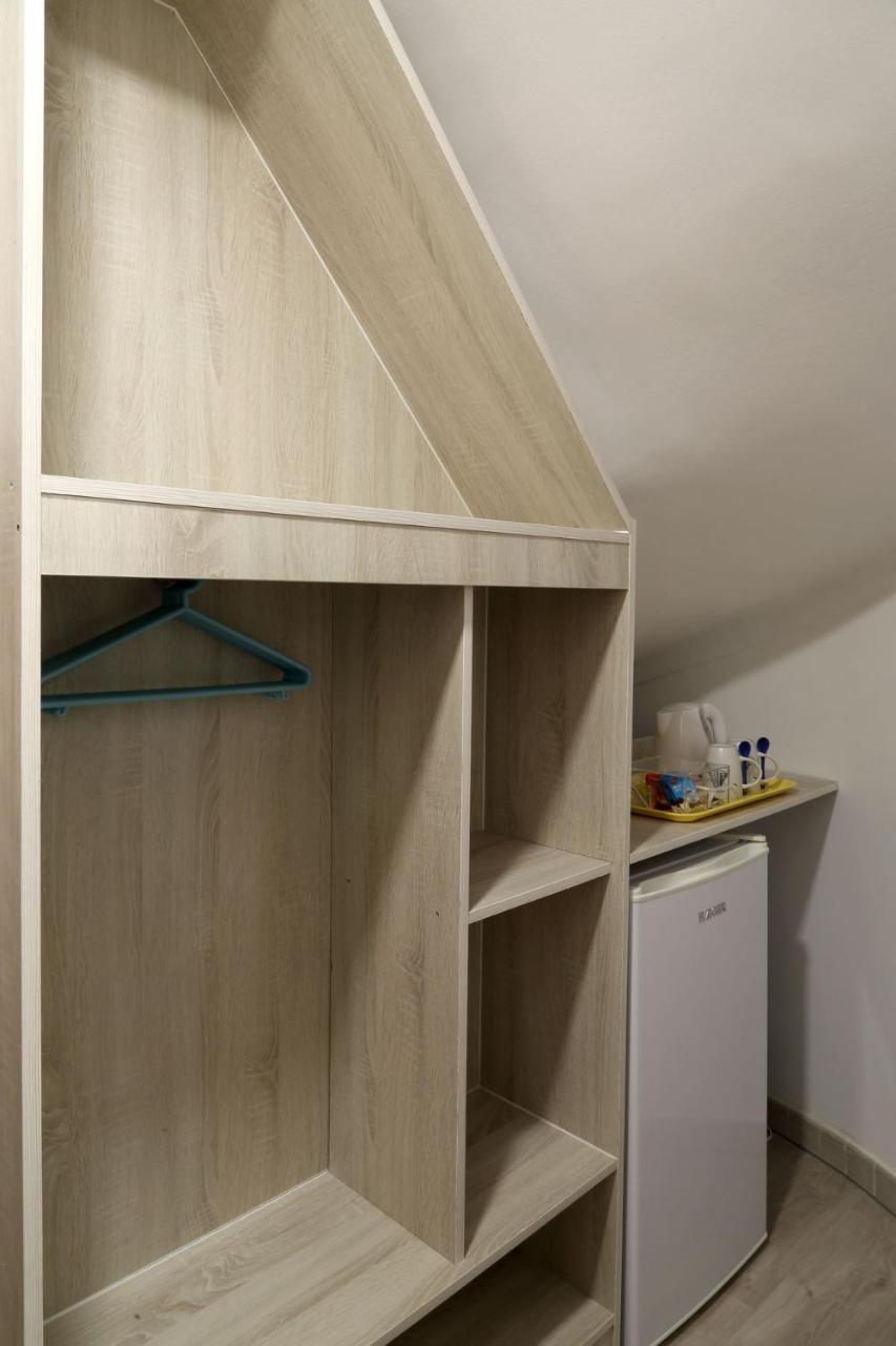 Quarto Duplo