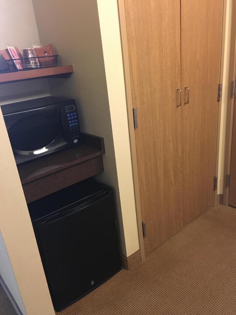 Premier King Studio Suite Jetted Tub Non-Smoking