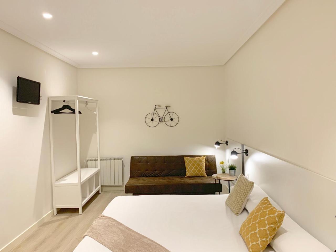 Deluxe Room Private Bathroom
