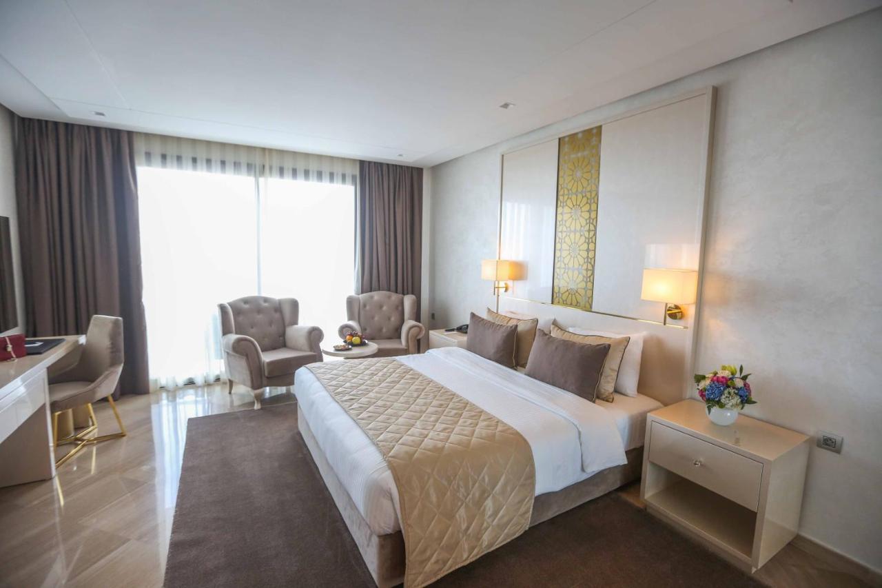Standard Privilege Suite balcony
