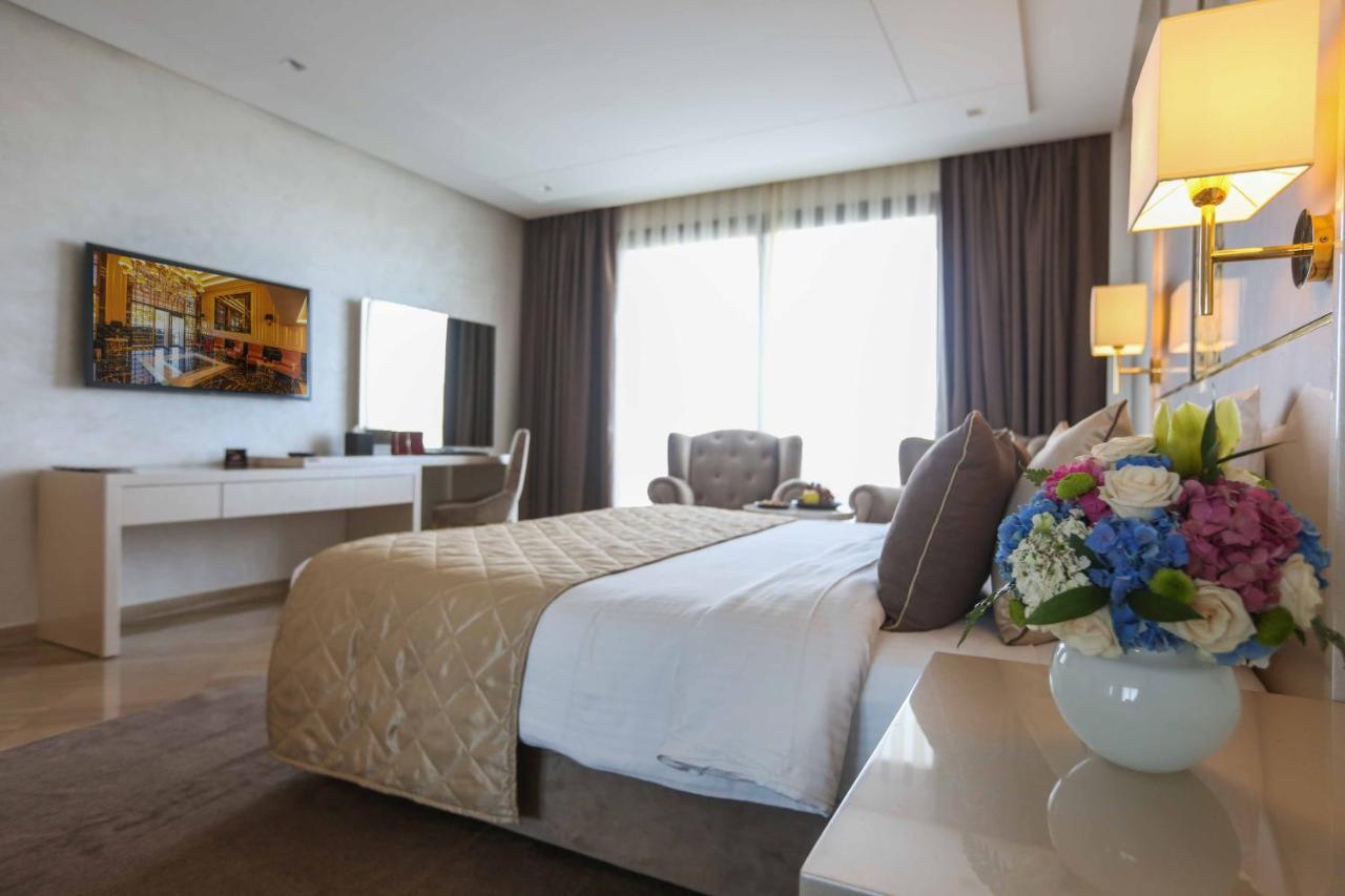 Standard Privilege Suite balcony
