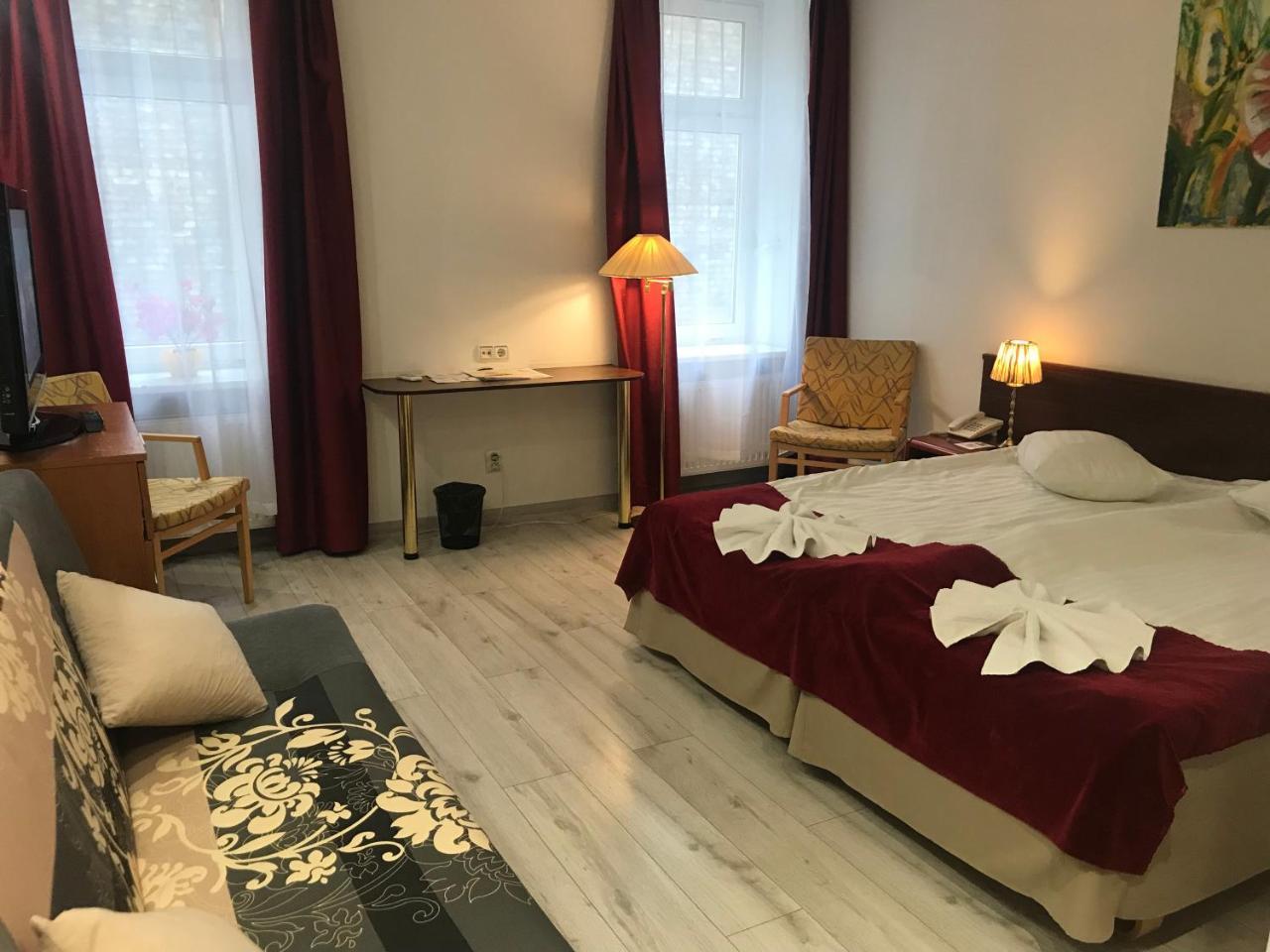 Superior Double Room,188778089:JPEG